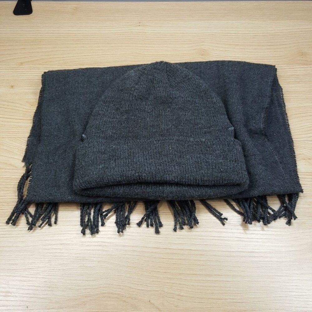 CLUB ROOM Mens Scarf Beanie Hat Set Charcoal Gray Fringe Rectangle